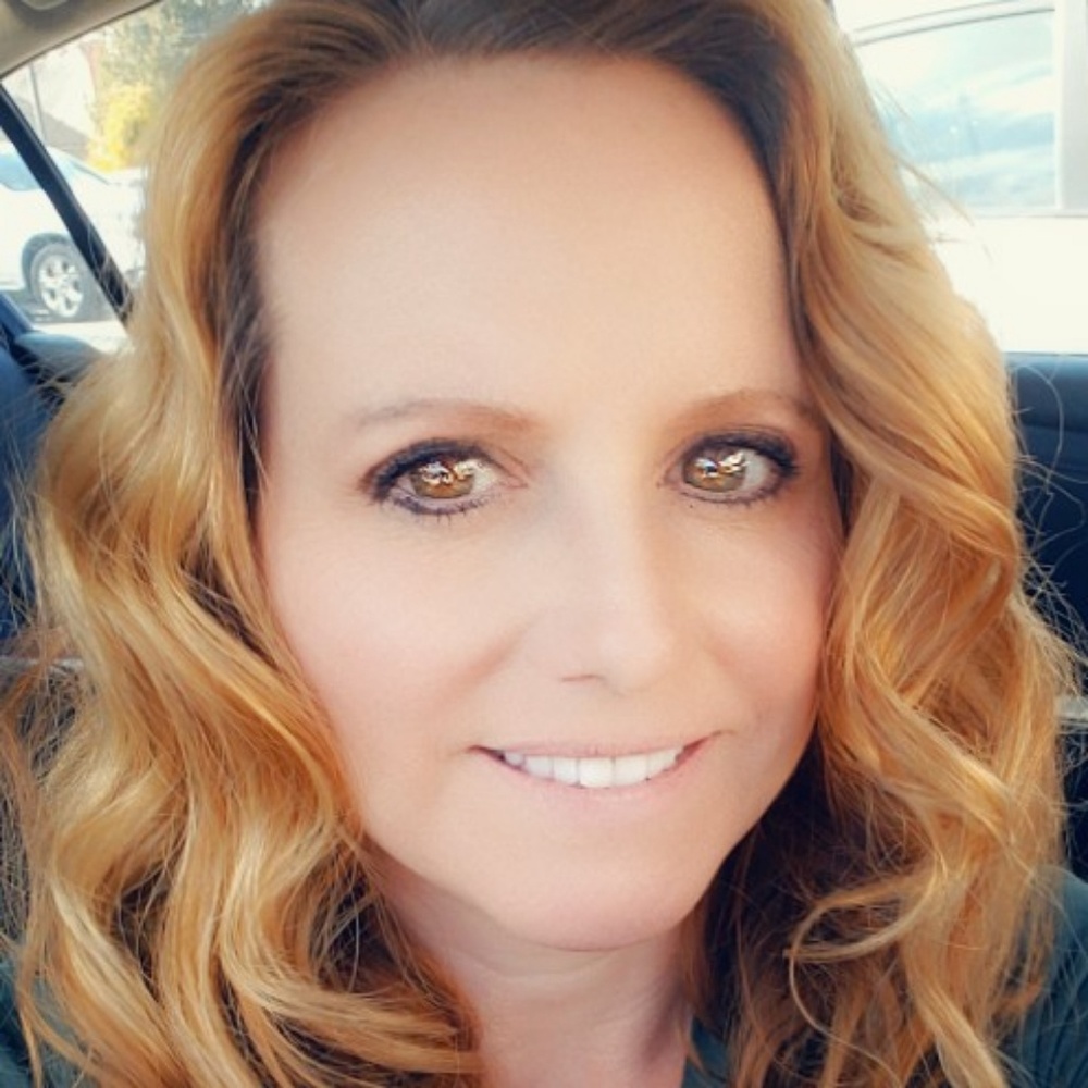 Meet your Posher, Alysia